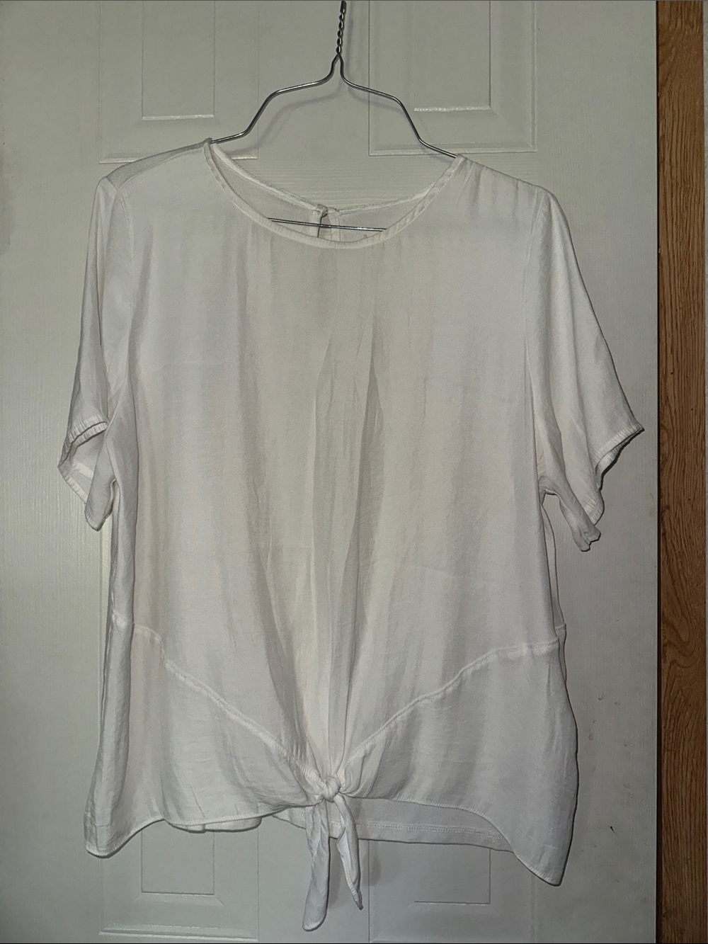 Women's White Tie-Front Short Sleeve Top